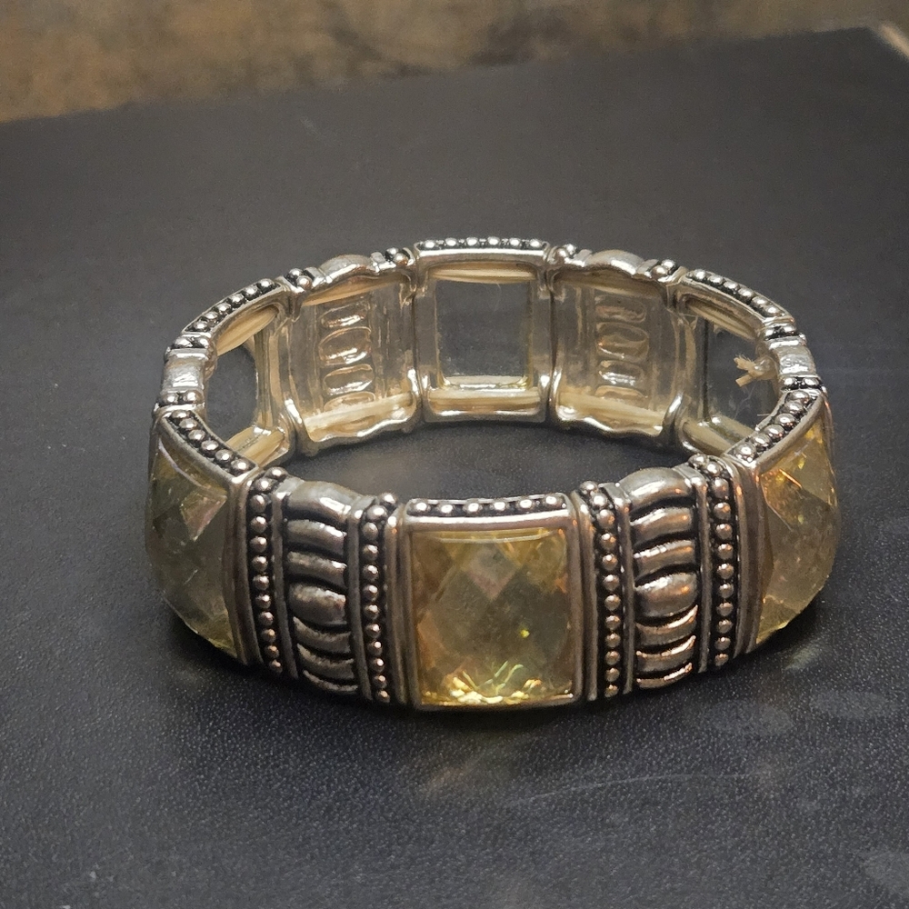 Chic Silver and Yellow Gemstone Bracelet